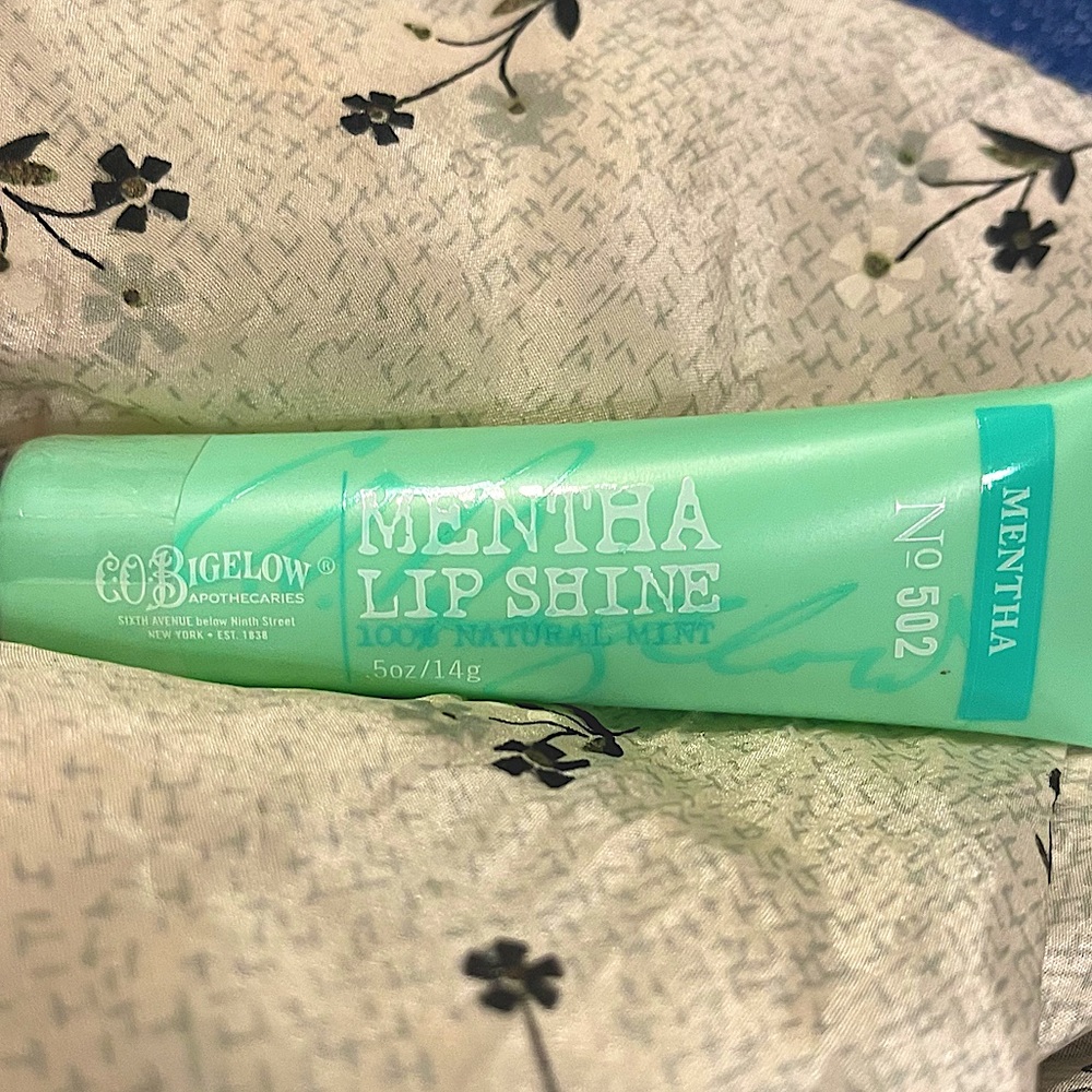 New Mentha Lip Shine